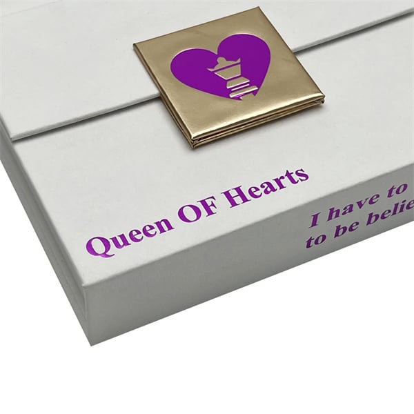 Mejora la experiencia de tus damas de honor con cajas imantadas personalizadas