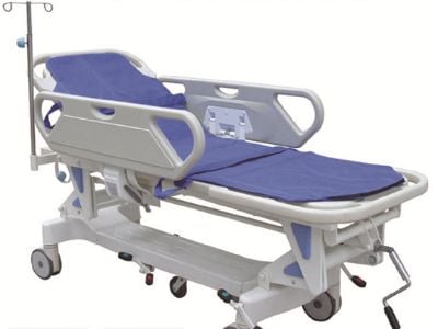 Come il letto di emergenza migliora il trasferimento dei pazienti tra i reparti