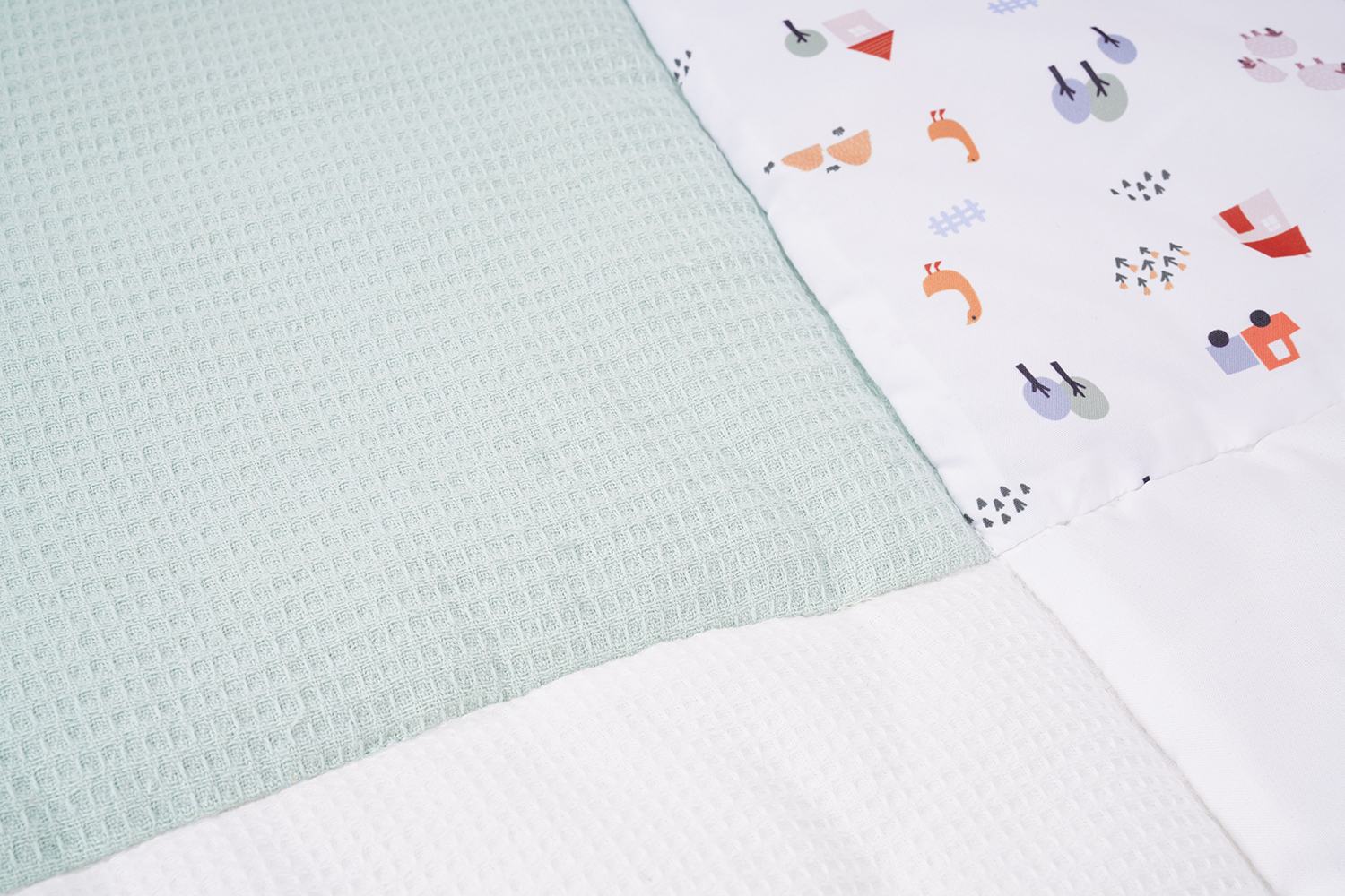 Extra Thick Large Tummy Time Mat Educational Baby Crawling Mat Soft Polyester Cotton Floor Mat for Play 2cm Thickness manufacture