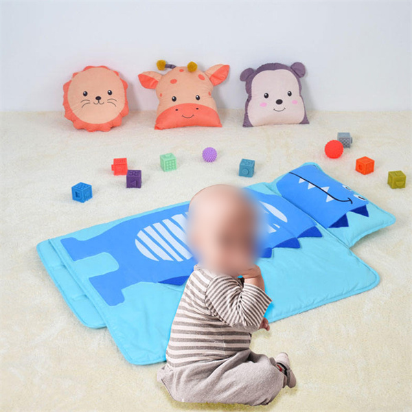 Sécurité d'abord avec les tapis de sieste