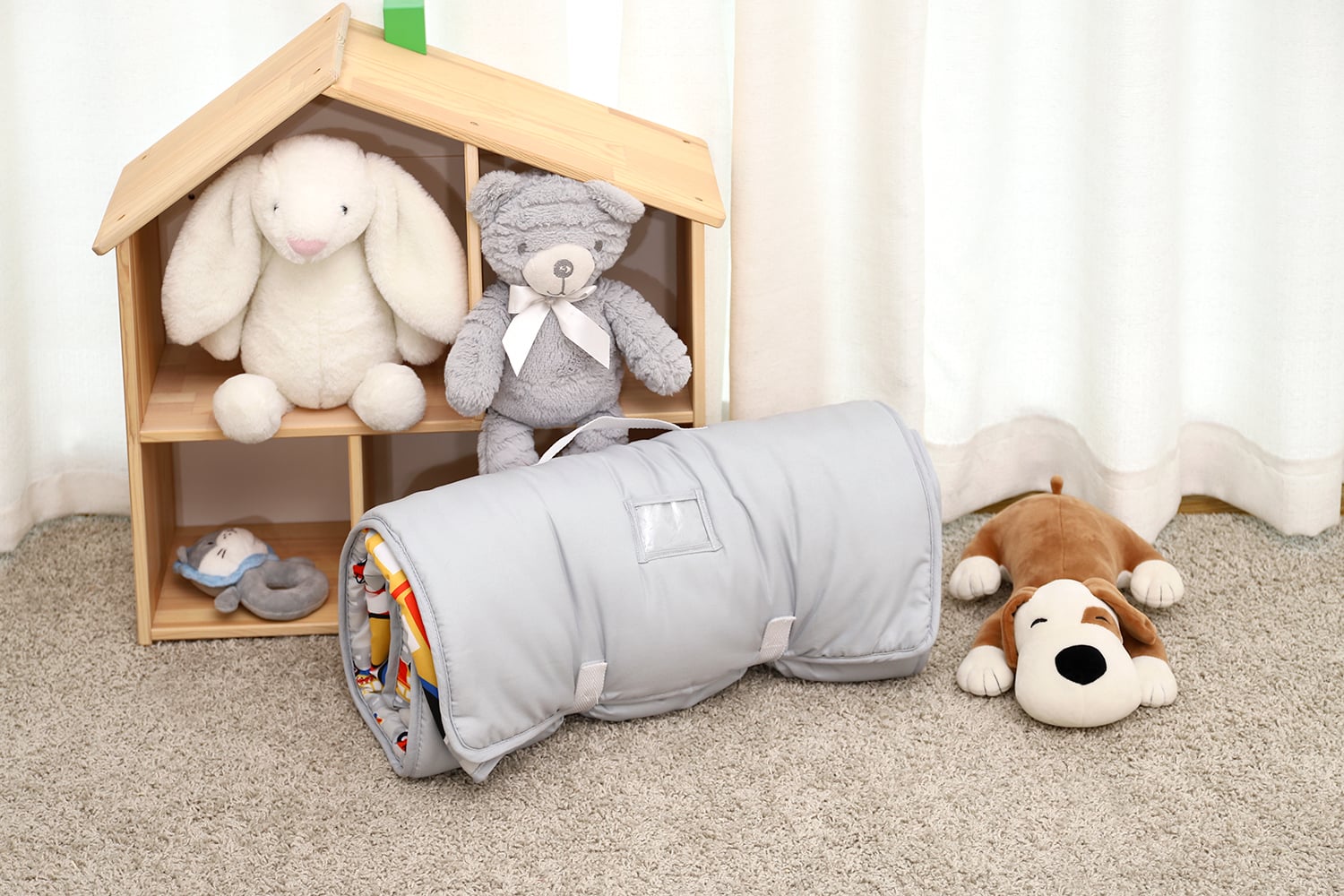 Traffic Design Comfortable Large Rolled Napping Mat Toddler Nap Mat with Removable Pillow and Blanket details