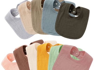 Baby bib for every stage: Choose the right bib as your baby grows