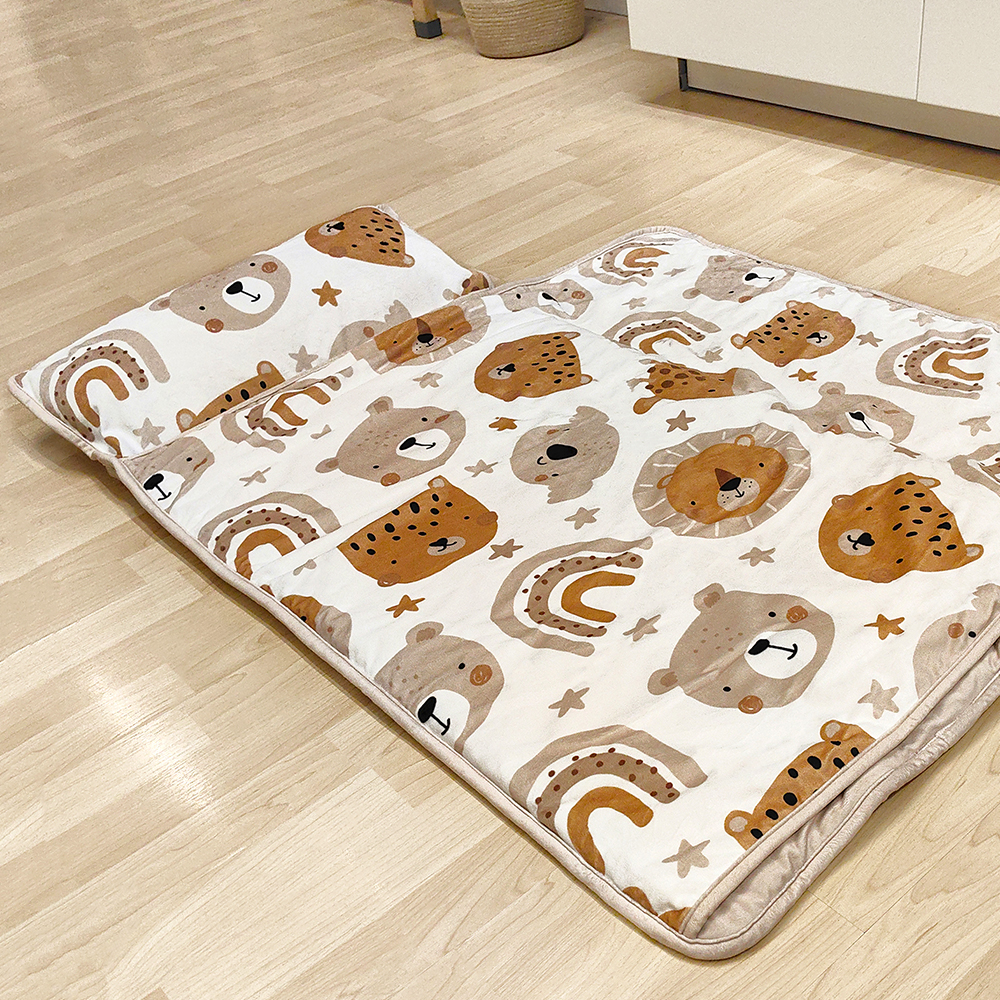 Minky Dot Cartoon Bear Quilted Toddler Nap Mat Portable Outdoor Sleep Mat for Kids 200TC Cotton Filling Animal Pattern supplier
