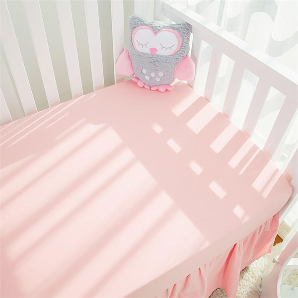 Safety of Waterproof Crib Sheets: