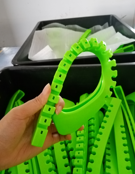 Wholesale High Quality Ice Skate Blade Protective Cover Guard PVC Customized Roller Skates Y6 Shoes 7 Number Size A6 240 G details