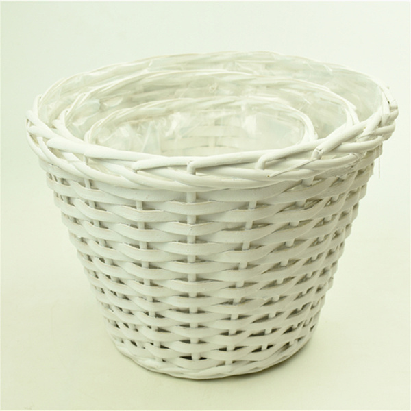 Solutions de rangement polyvalentes avec des bacs empilables