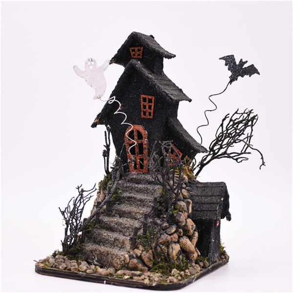 近所の人々を驚かせるDIYハロウィンデコレーション