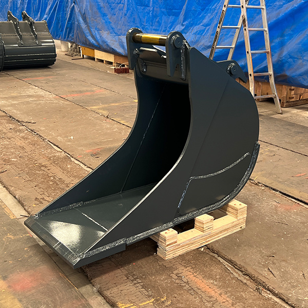 Safety Features in Backhoe Ditching Bucket