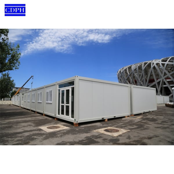 Casas pequenas pré-fabricadas