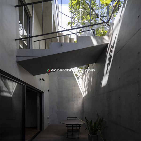 Redesign Your Patio Using Exterior Concrete Effect Tiles