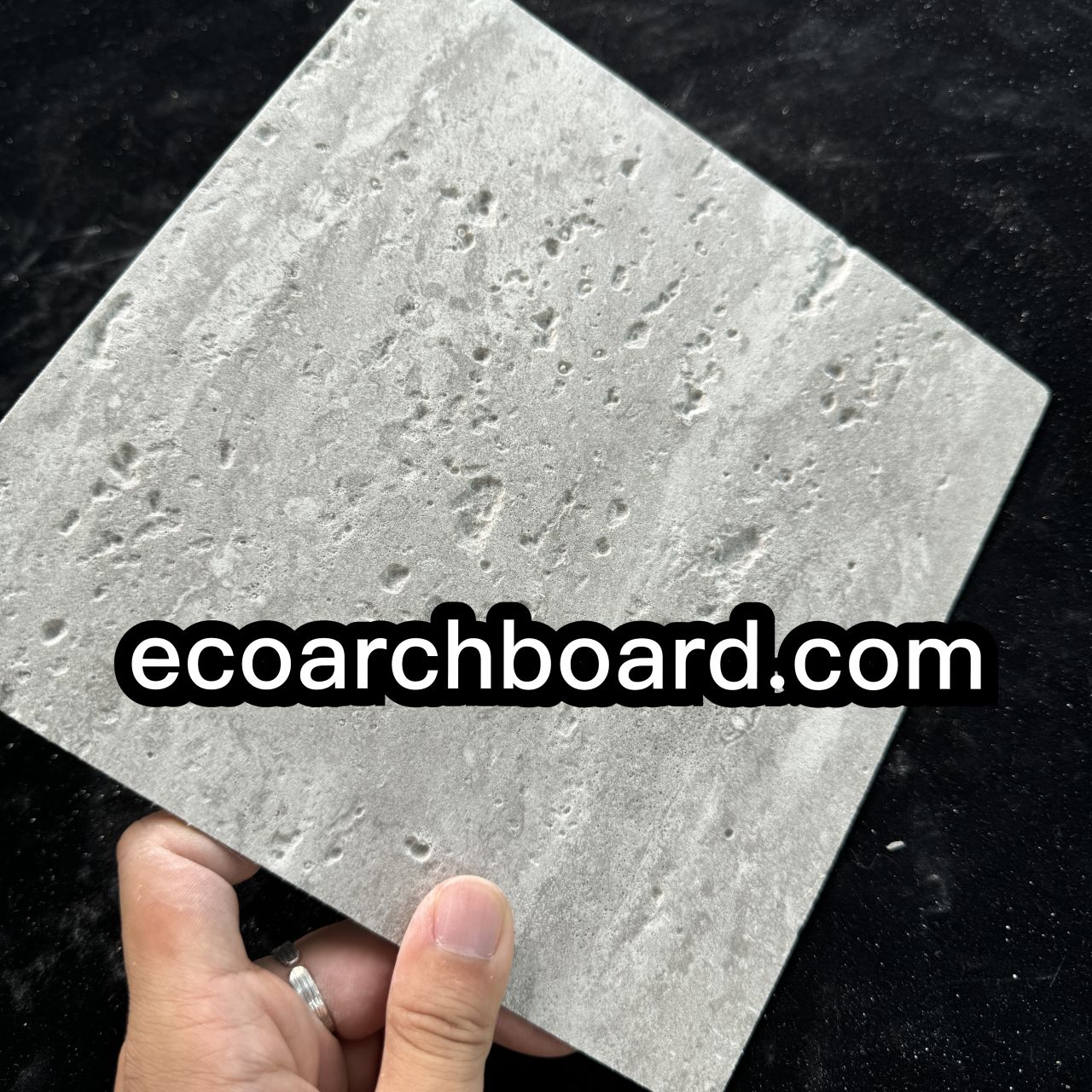 How Travertine Feature Walls Enhance Aesthetic Appeal in Homes and Businesses