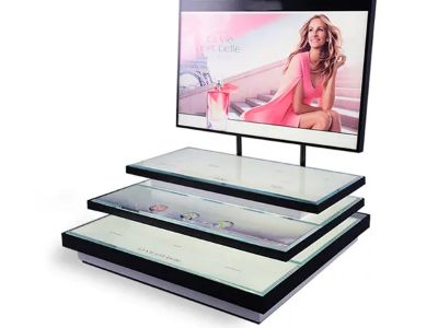 How Shop Display Showcase Systems Improve Retail Product Visibility