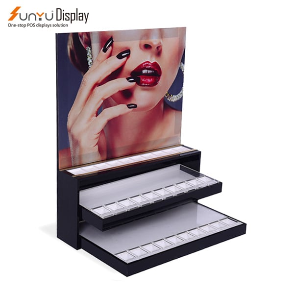 Innovative Display Solutions for Your Cosmetic Retail Space