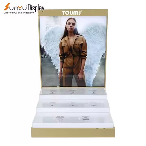 Efficiently Showcase Your Products with Three levels of Display