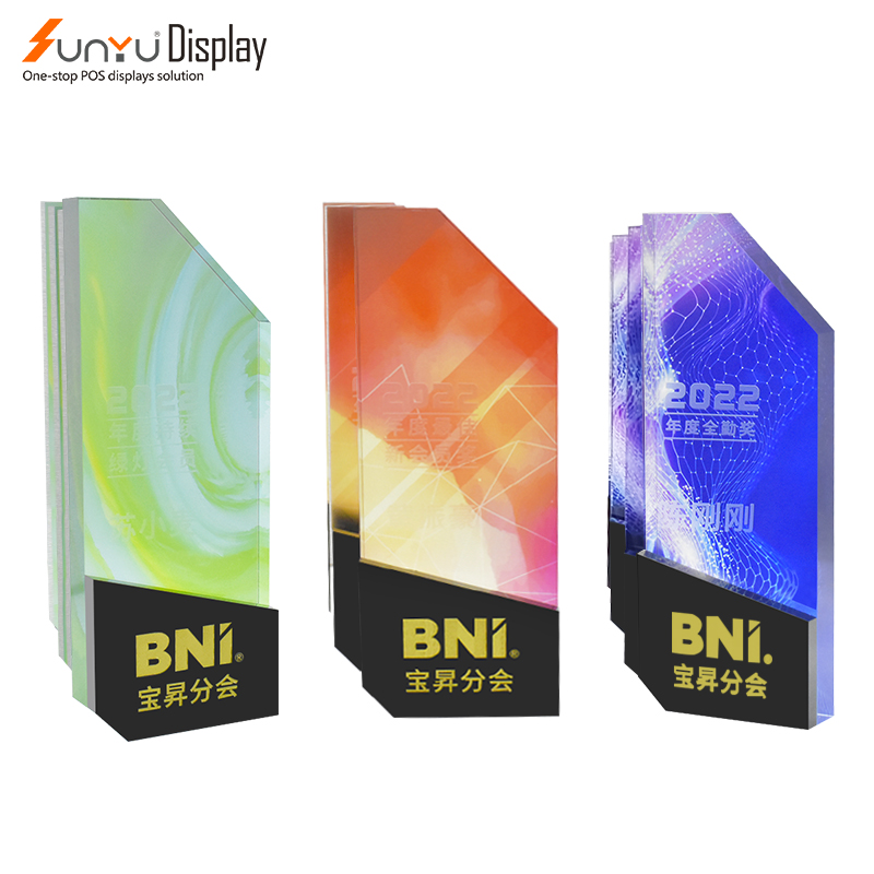 Wholesale New Design Luxury Sport Crystal Acrylic Medal Trophy Award Custom details