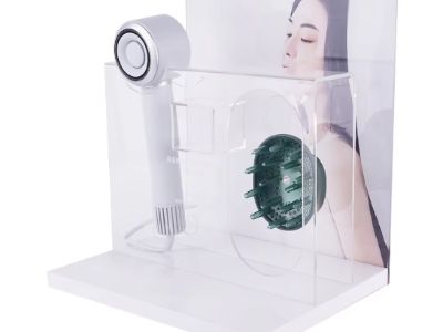 How Stand Acrylic Holder Designs Enhance Product Accessibility