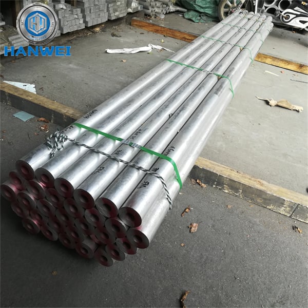 Hexagonal aluminium tubes hold up against wear and tear for long-lasting use.