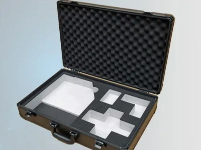Personalized Custom Suitcases: Create Your Unique Travel Style