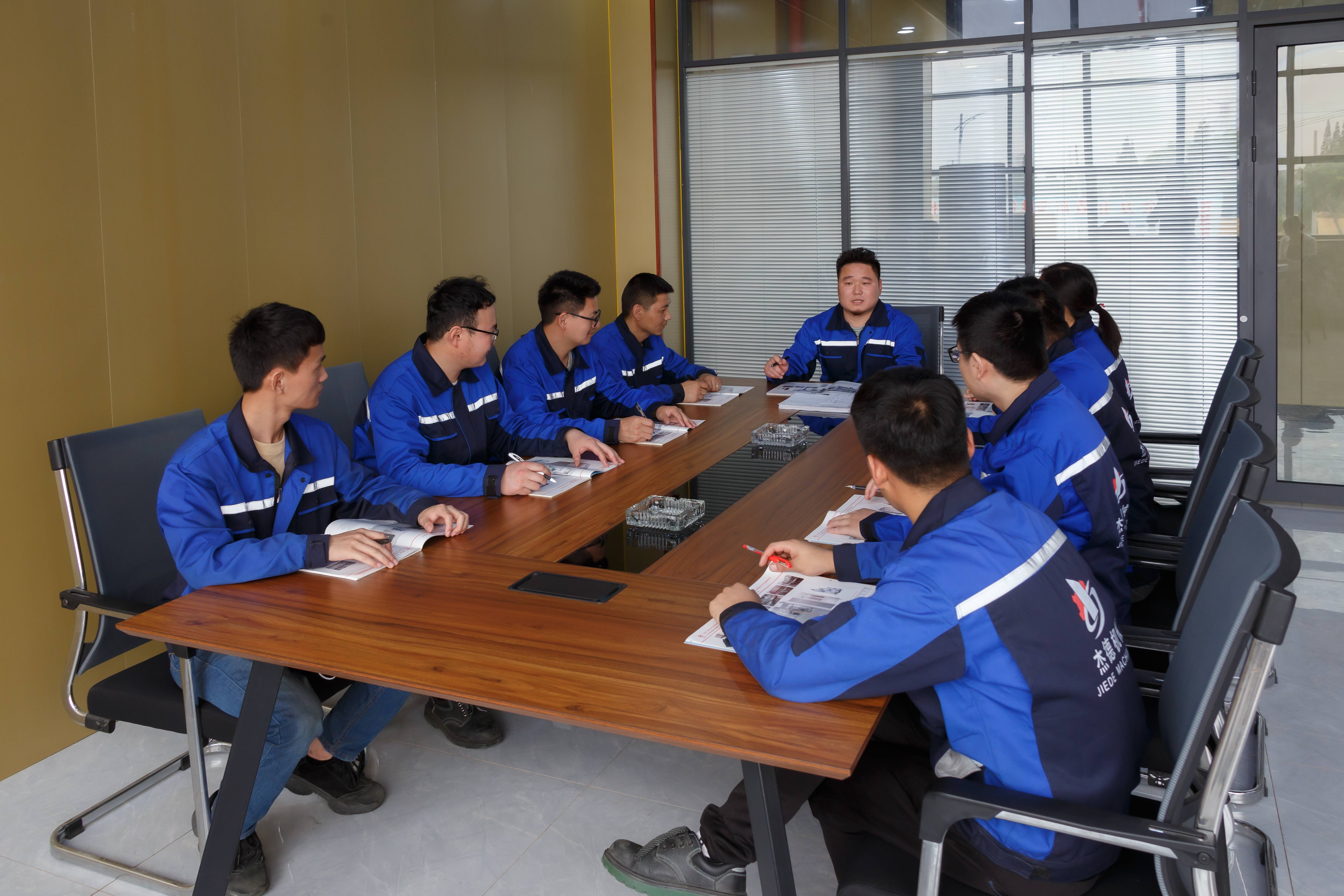 A to Z Bottle Filling Machinery Bottle Water Manufacturing Machinery Bottled Drinking Water Production Line factory