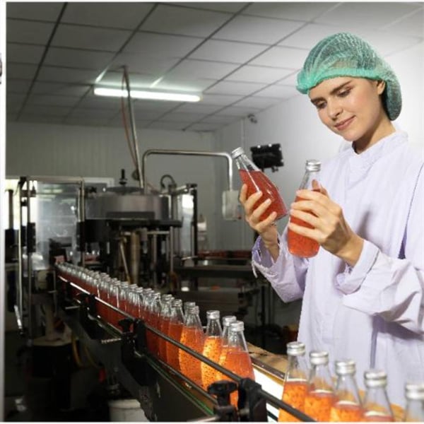Unsere Handbetriebene Saftpfüllmaschine spart Zeit und Geld
