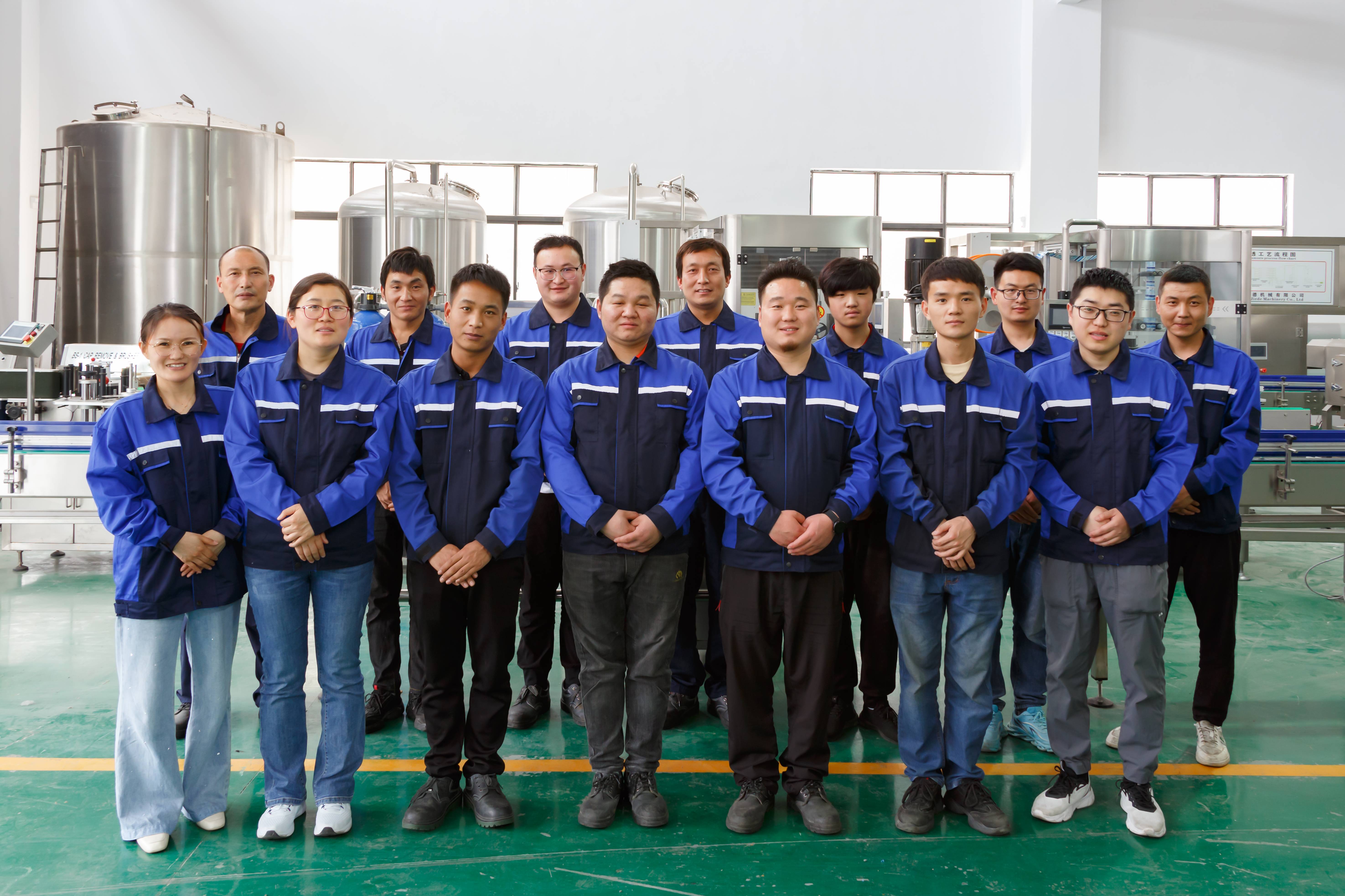 Professional Juice Bottle Filling Machine/Fruit Juice Making Processing Plant Machinery/Juice Filling Equipment manufacture