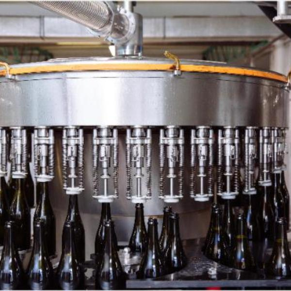 ¿Qué Tan Seguro Es Llenar Tu Botella de Vino?