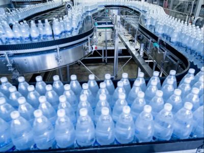Vollautomatische Wasserabfüllmaschine für die Massenproduktion