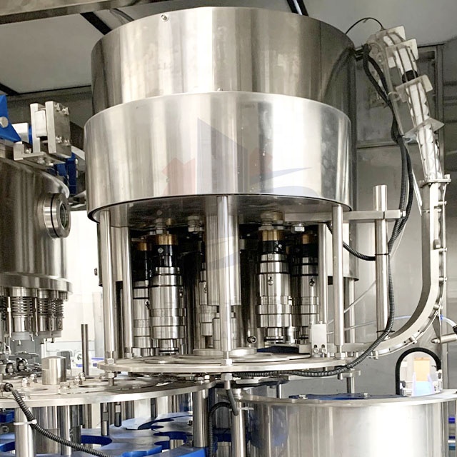 Professional Juice Bottle Filling Machine/Fruit Juice Making Processing Plant Machinery/Juice Filling Equipment supplier