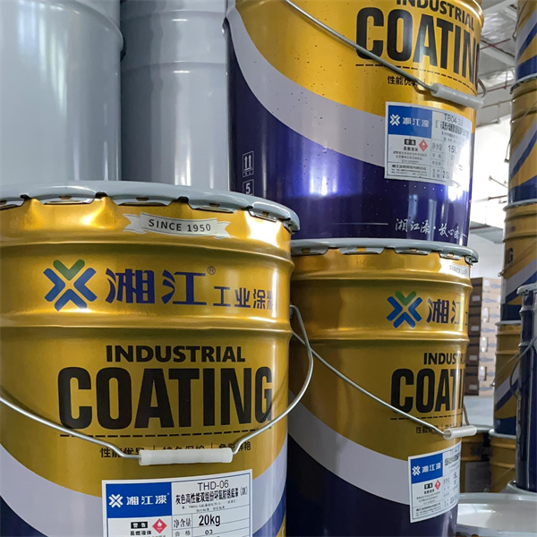 The go-to choice for durability and shine