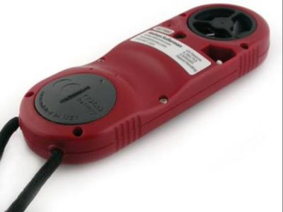 Cum contribuie un instrument portabil de măsurare a vremii la operațiunile de stingere a incendiilor și de salvare?