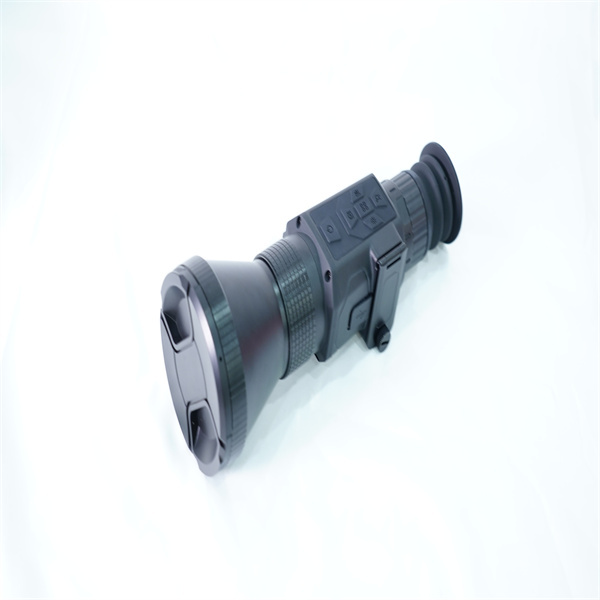 Débloquez le véritable potentiel de votre fusil avec une lunette thermique de haute qualité