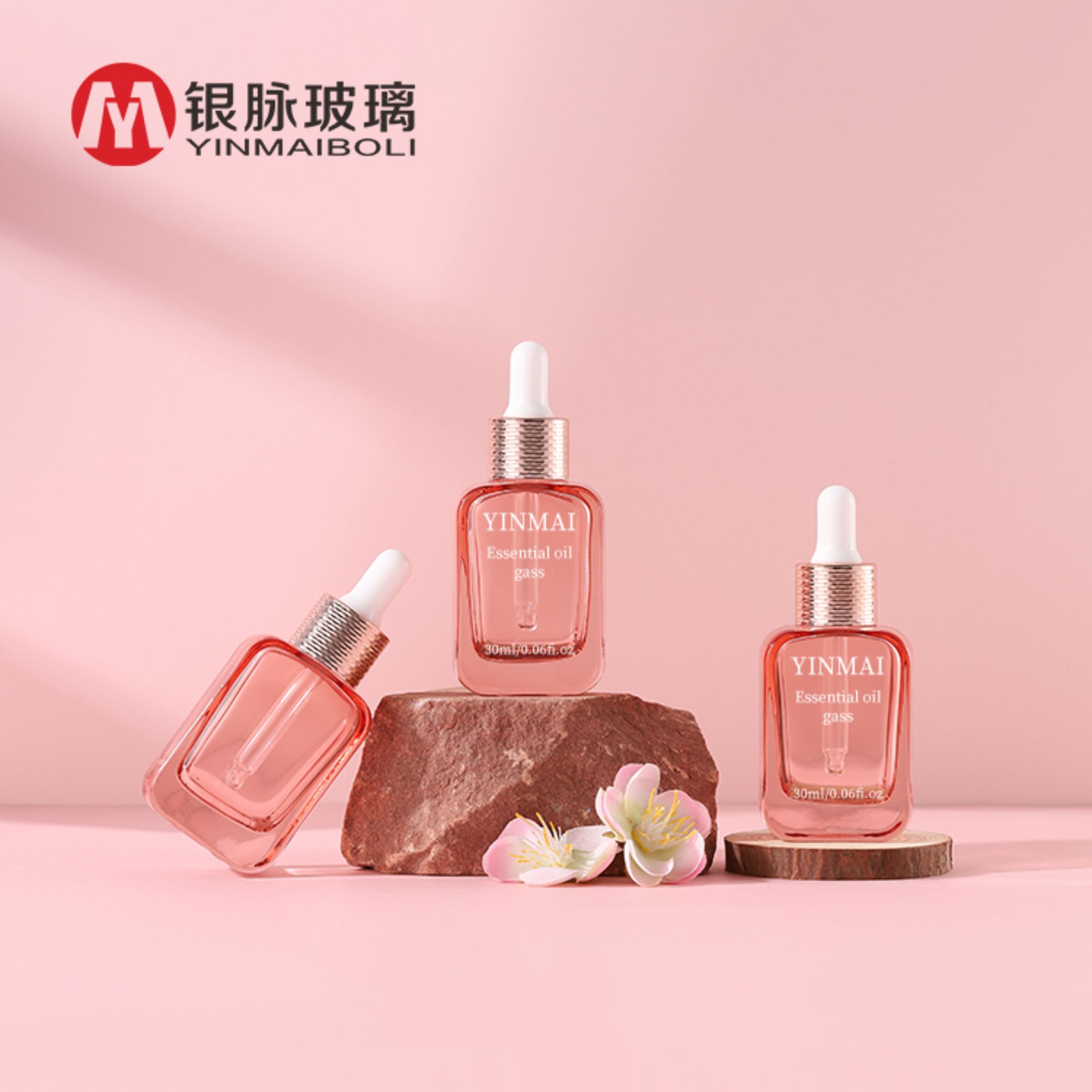 ขวดเซรั่มแก้วสีชมพูทรงสี่เหลี่ยม 30ml 1oz พร้อมหัวดรอปเปอร์ยางและฝาอลูมิเนียมสีทอง