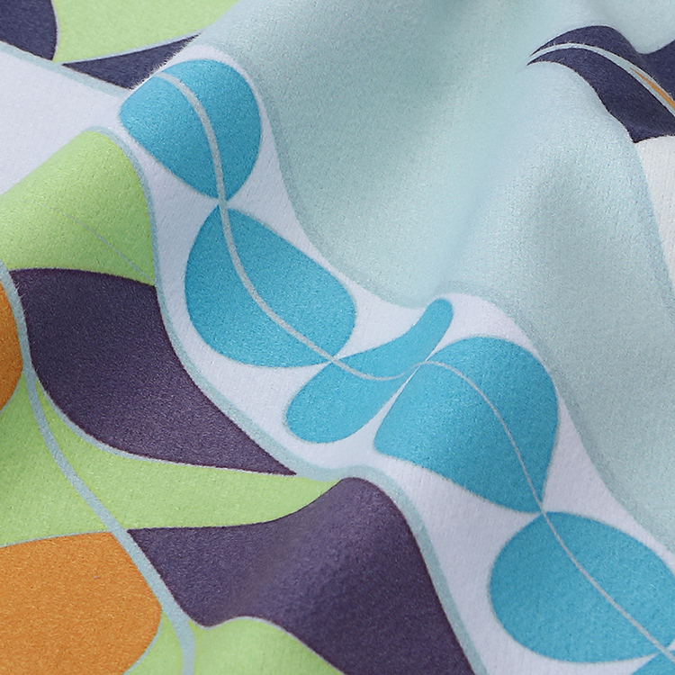 Custom Print Lightweight Non-Slip Microfiber Yoga Mat Towel details