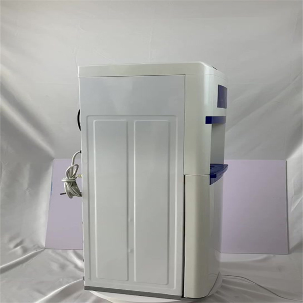 Ditch Bottled Water for a Filtered Dispenser