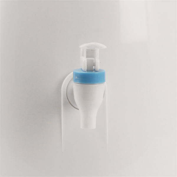 Take your water with you wherever you go with a portable dispenser