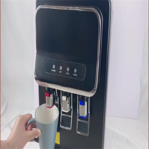 Save Time and Money with a Superior Ice Making Machine