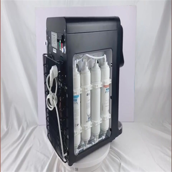 Efficiently Lower Temperatures with the Power of a Cold Water Machine