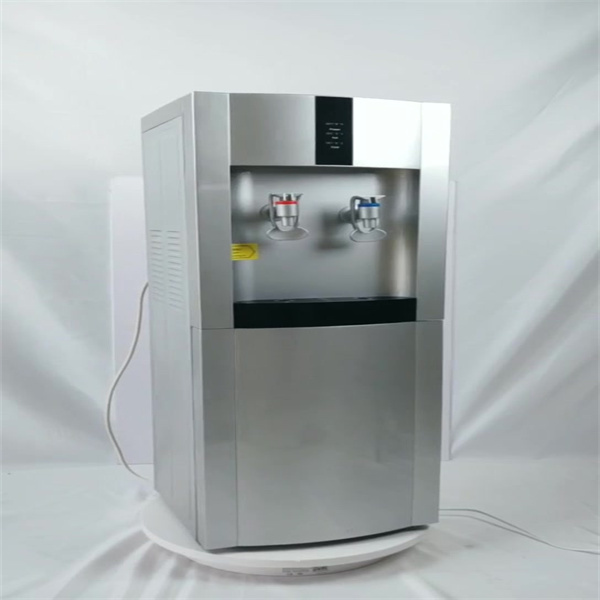 Reduce Plastic Waste with a Sparkling Water Dispenser in Your Kitchen