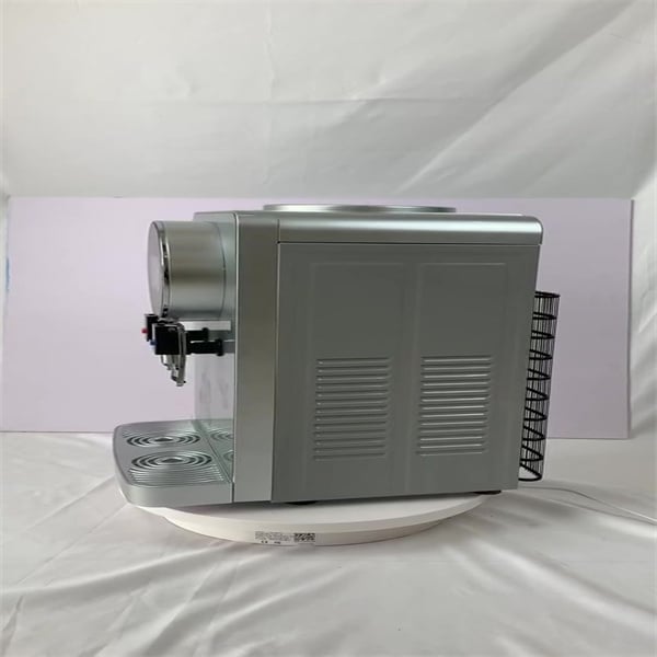 Save Money and Reduce Carbon Footprint with RO Water Machines