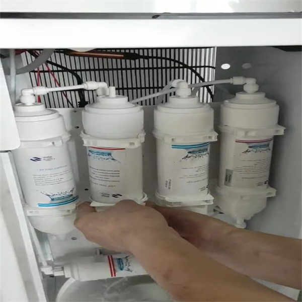 Improving Water Quality with a Purification Filter