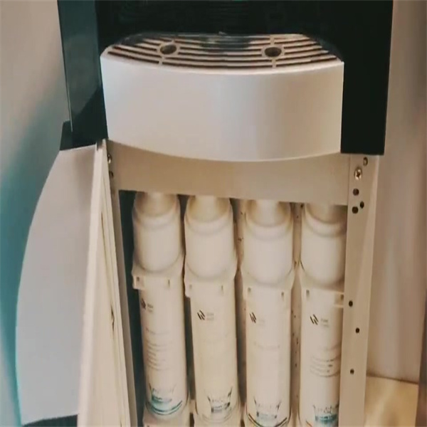 Say Goodbye to Impurities with a 3 Stage Water Filter
