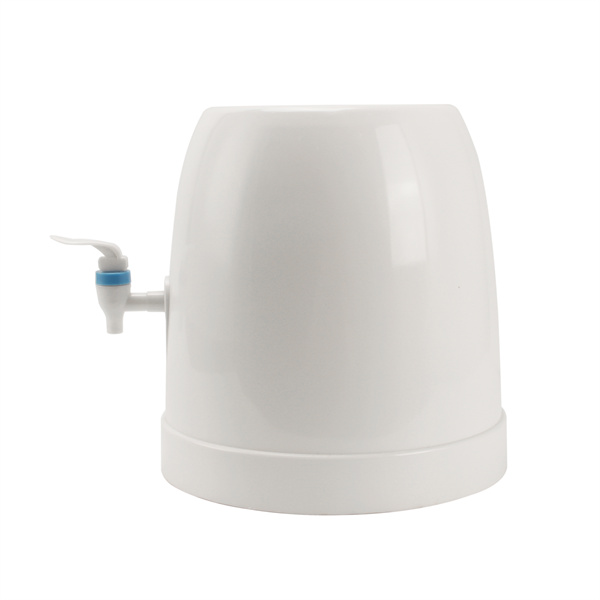 Keep your thirst quenched on outdoor adventures with a portable water dispensing solution