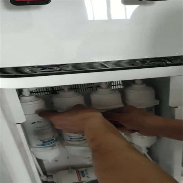 Say Goodbye to Water Contaminants with Reverse Osmosis