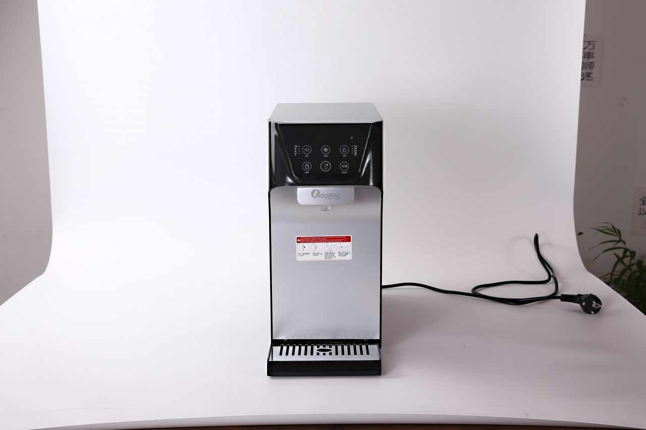 エコフレンドリーで節エネなホット&コールドウォーターディスペンサー