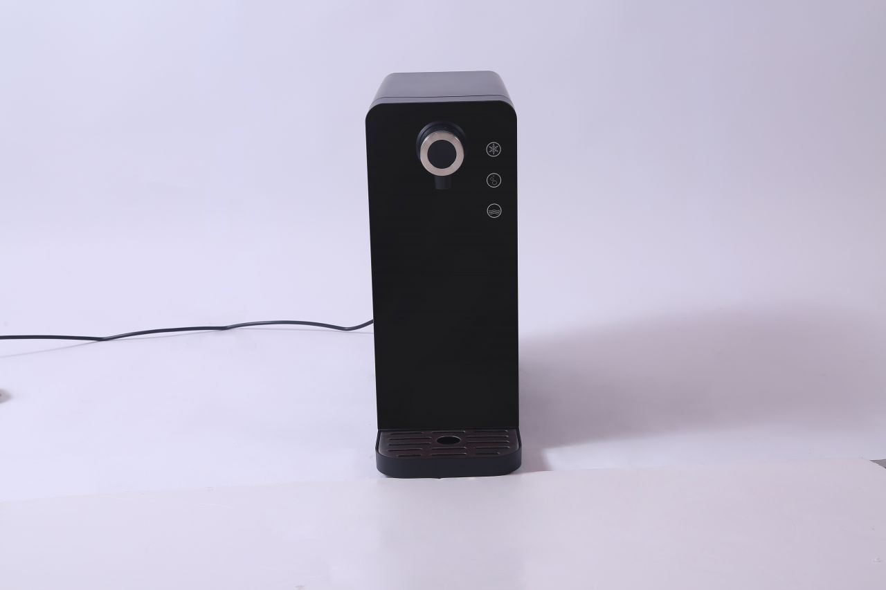 Discover the Convenience of a Water Dispenser