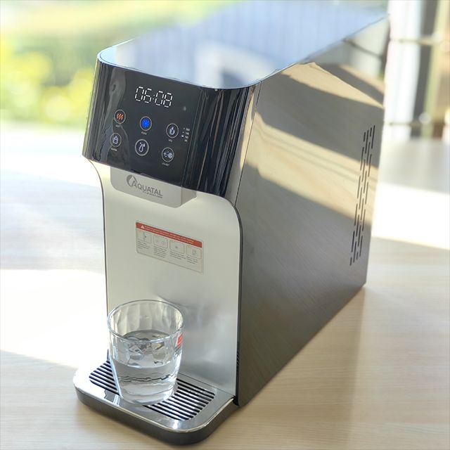 Keep your hydration game strong with a cool and convenient dispenser
