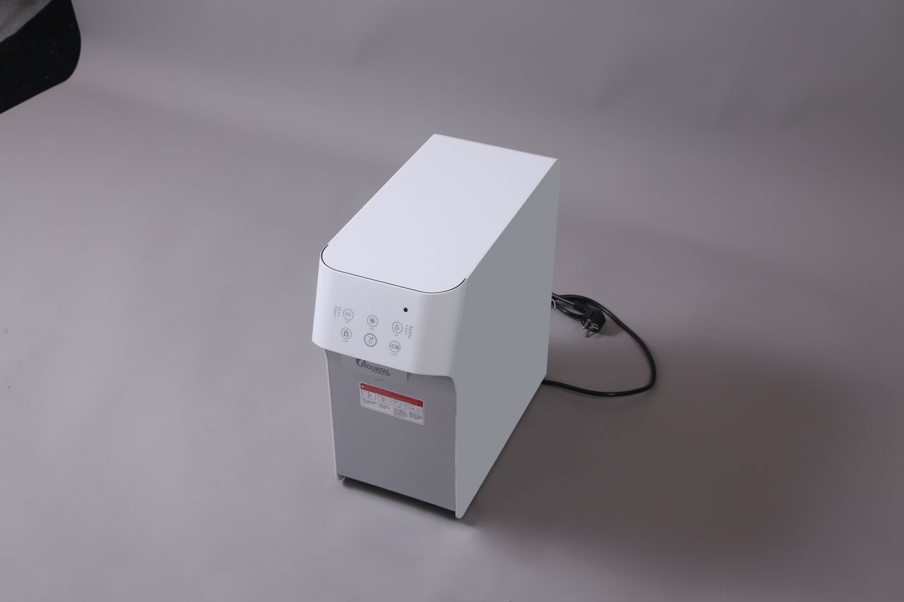 フィルター付き給水機!