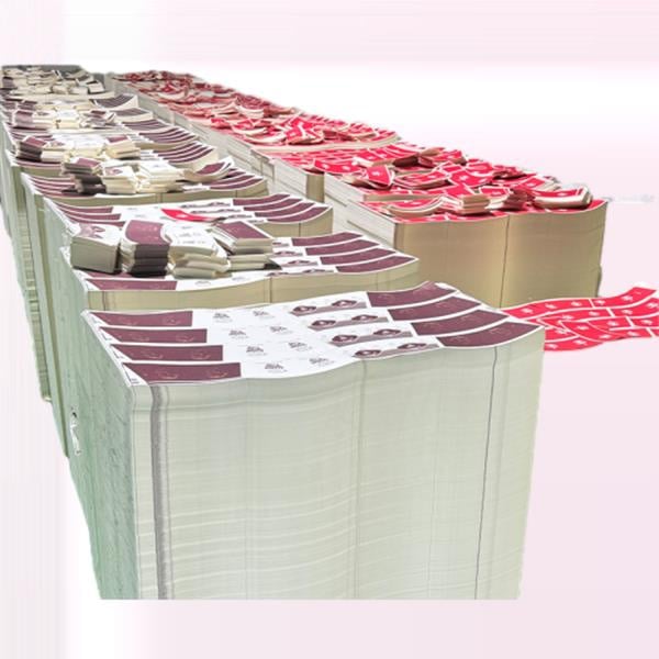 Papel kraft durável e versátil, perfeito para todas as ocasiões