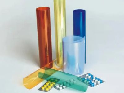 Warum Klarheit wichtig ist: Hochtransparente PVC-Folie für pharmazeutische Anwendungen