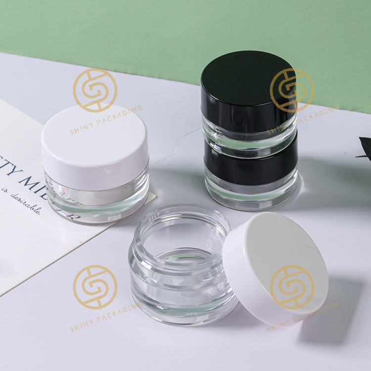 Quality and Applications of Little Vinyl Jars